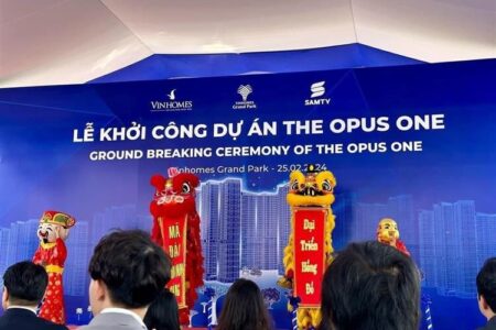 Tiến độ Opus One Vinhomes Grand Park Quận 9